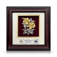 10" x 10" Solid Frame with Gold Plated Pewter : Bunga Raya 2 Flowers