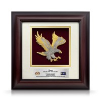 10" x 10" Solid Frame with Gold Plated Pewter : Flying Eagle