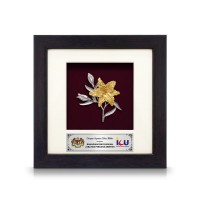 6" x 6" Frame with Gold Plated Pewter : Lily Flower 6" x 6" Frame with Gold Plated Pewter : Lily Flower