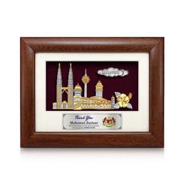6.5" x 8.5" Solid Frame with Gold Plated Pewter - Malaysia Landmark