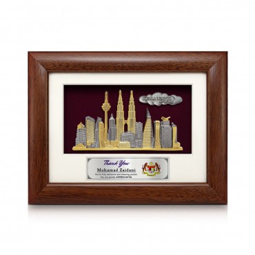 6.5" x 8.5" Solid Frame with Gold Plated Pewter - Kuala Lumpur Landmark