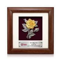 7" x 7" Frame with Gold Plated Pewter - Rose Flower (Bunga Mawar) 7" x 7" Frame with Gold Plated Pewter - Rose Flower (Bunga Mawar)