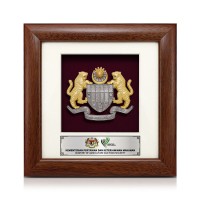 7" x 7" Solid Frame with Gold Plated Pewter - Coat of Arms of Malaysia (Jata Negara Logo Malaysia)