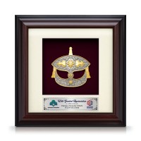 7" x 7" Elegant Solid Frame with Gold Plated Pewter - Wau Bulan