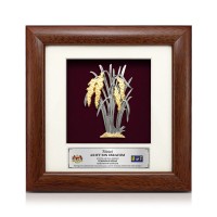 7" x 7" Frame with Gold Plated Pewter - Padi (Paddy)
