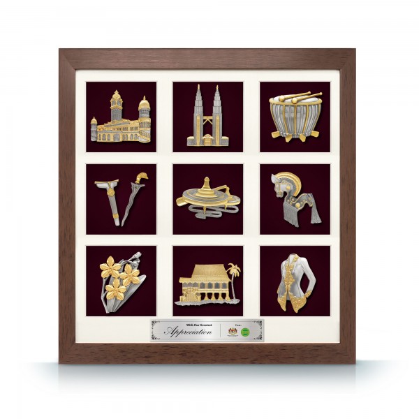 9 in 1 Solid Frame with Gold Plated Pewter