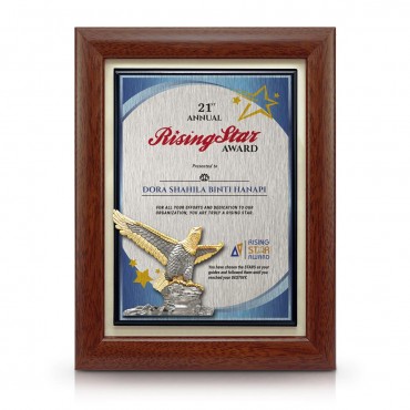 7" x 9" Award Plaque with Gold Plated Pewter - Eagle
