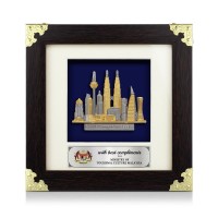 7" x 7" Dark Frame (Gold Border) with Gold Plated Pewter - Kuala Lumpur Landmark