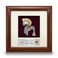 8" x 8" Solid Frame with Gold Plated Pewter - Kuda Kepang