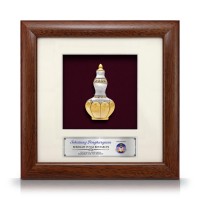 8" x 8" Solid Frame with Gold Plated Pewter - Labu Sayong