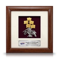 8" x 8" Solid Frame with Gold Plated Pewter - Orchid 5 Flowers (Anggerik)