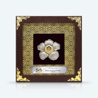 8" x 8" Songket Frame (Royale Gold) with Gold Plated Pewter
