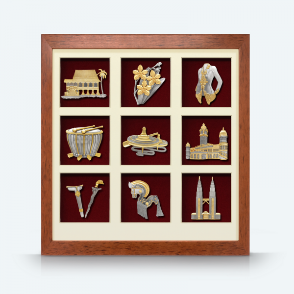 9 in 1 Solid Frame With Gold Plated Pewter