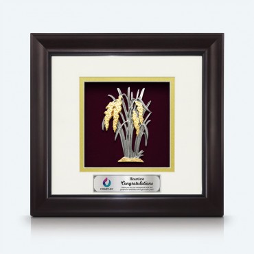 10" x 10" Solid Frame with Gold Plated Pewter : Padi (Paddy)