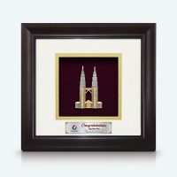 10" x 10" Solid Frame with Gold Plated Pewter : Petronas Twin Towers