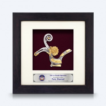 6" x 6" Frame with Gold Plated Pewter : Hornbill 