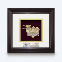 10" x 10" Solid Frame with Gold Plated Pewter : Tepak Sireh