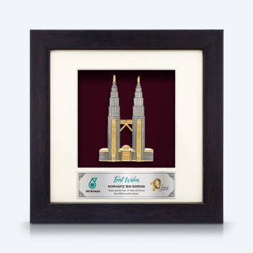 6" x 6" Frame with Gold Plated Pewter : Petronas Twin Towers