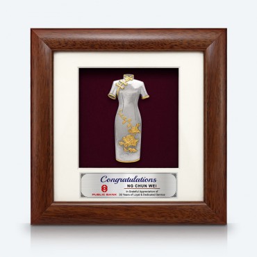 7" x 7" Solid Frame with Gold Plated Pewter - Cheongsam