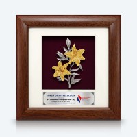 7" x 7" Frame with Gold Plated Pewter - Lily Flower